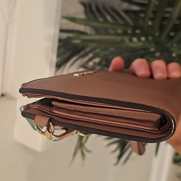 Michael Kors Mauve Wristlet - Picture 5 of 8